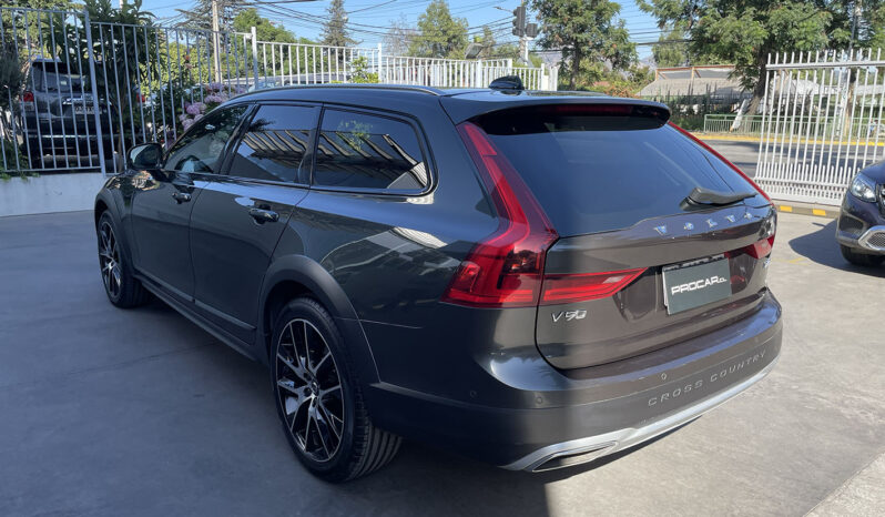 
								Volvo V90 D5 Cross Country full									