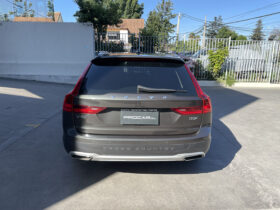 Volvo V90 D5 Cross Country