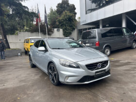 Volvo V40 T4 R Design