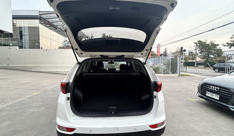 
								Kia Sportage LX 2.0 full									