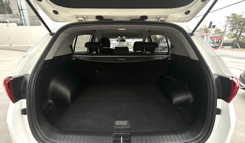 
								Kia Sportage LX 2.0 full									