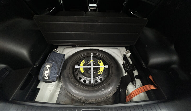 
								Kia Sportage LX 2.0 full									