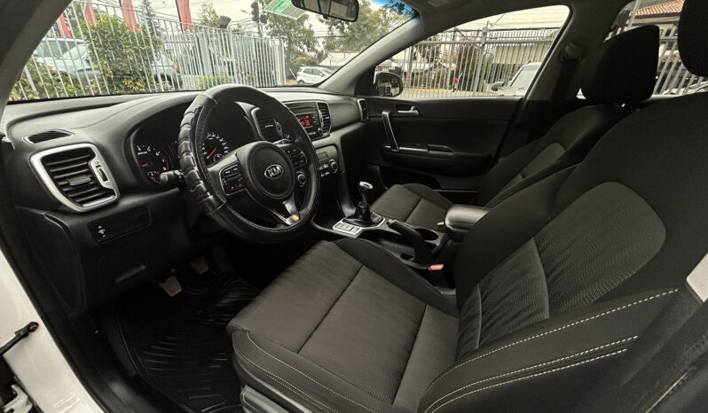 
								Kia Sportage LX 2.0 full									