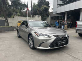 Lexus ES 250