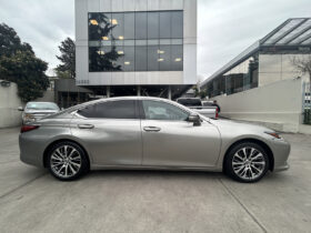 Lexus ES 250