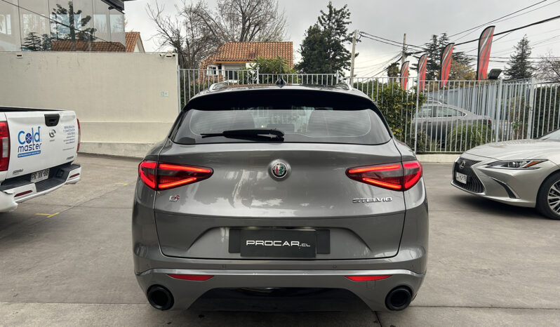 
								Alfa Romeo Stelvio 2.0 Turbo 280 Hp Super Auto 4WD full									