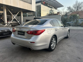 Infiniti Q50 2.0