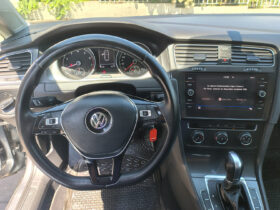 Volkswagen Golf 1.6 Automático 2018