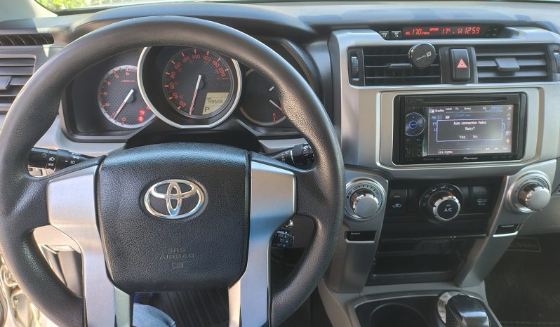 
								Toyota 4Runner SR5 4×4 Automatica full									