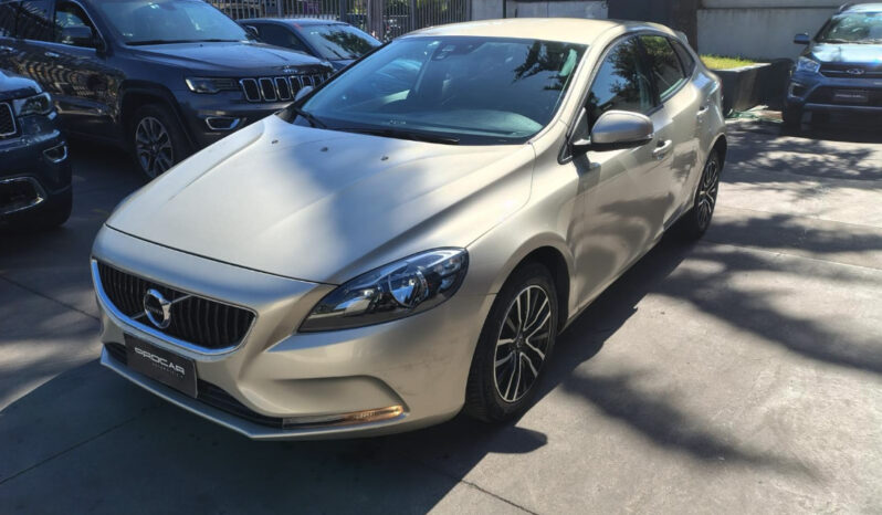 
								Volvo V40 T3 1.5 Automático 2019 full									