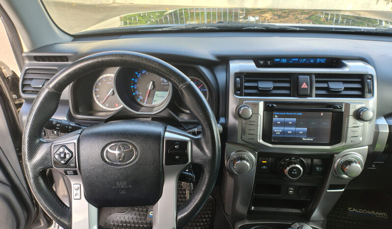 
								Toyota 4Runner 4.0 SR5 MV Auto 4WD 2015 full									